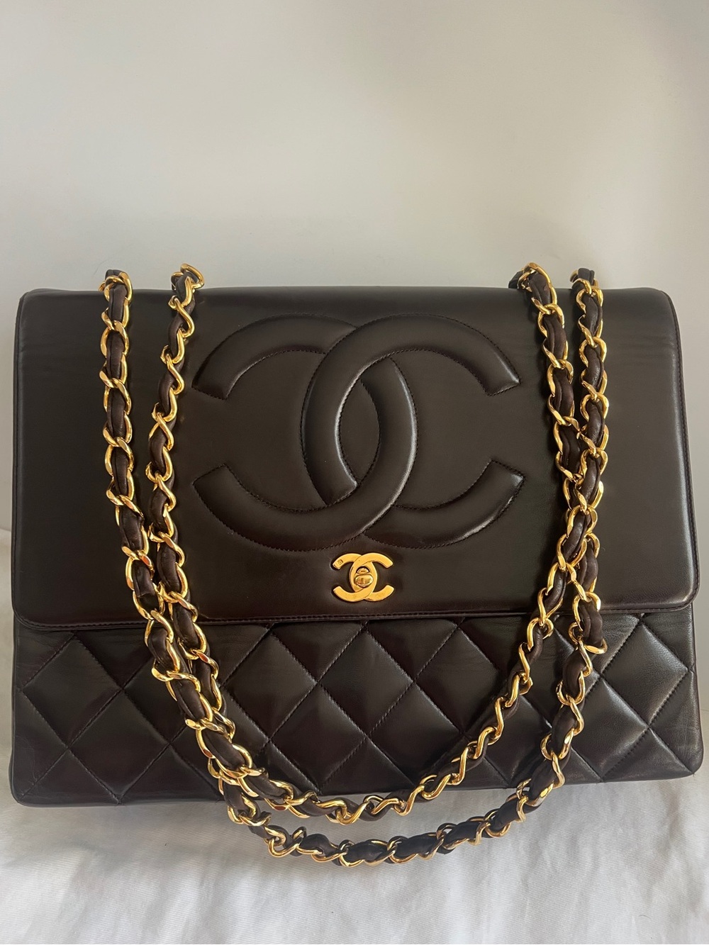 Chanel Vintage Timeless Cc Large Chocolate Brown 24K Gold Plated Hardware - Picture 1 of 12